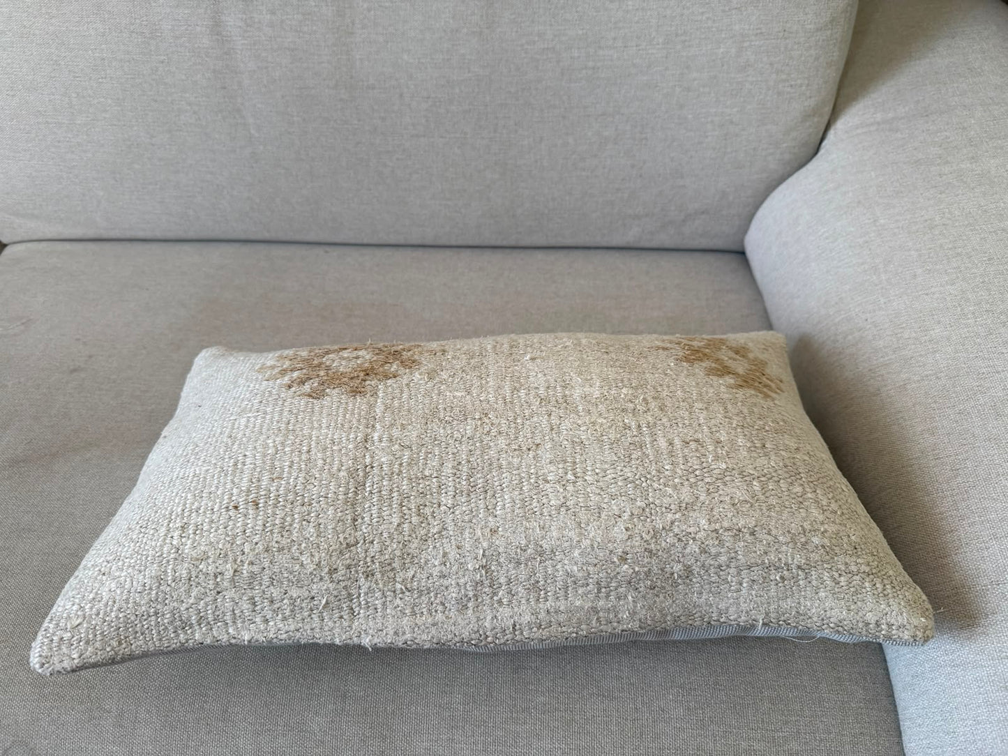 Hamp Hand woven Kilim cushion cover (50x30cm)