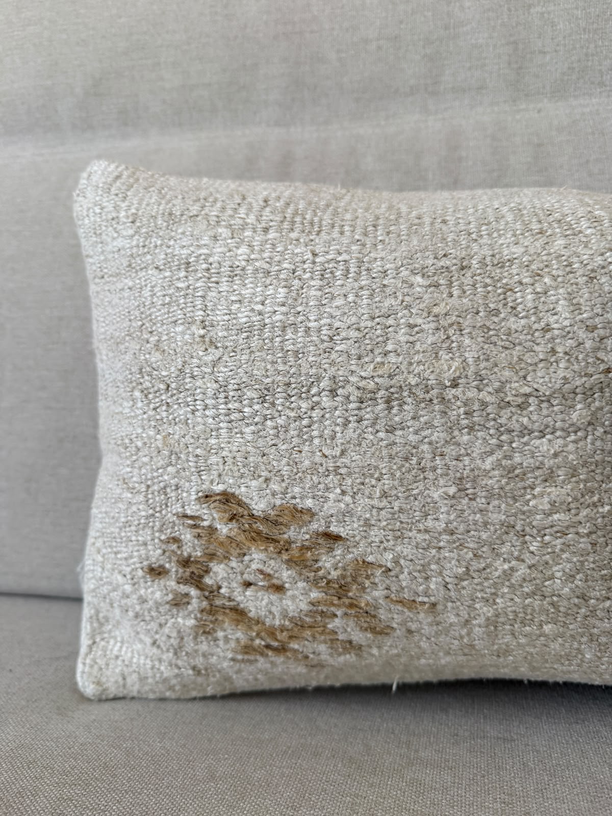 Hamp Hand woven Kilim cushion cover (50x30cm)