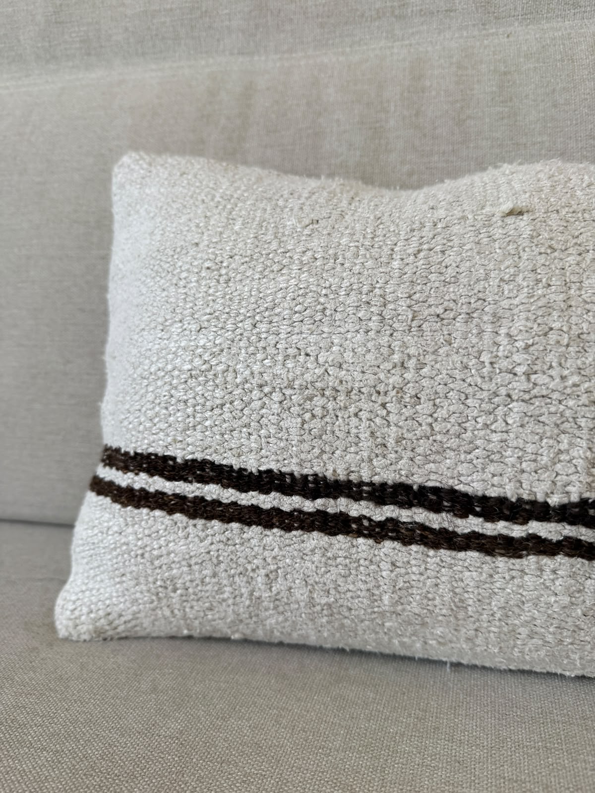 Hamp Hand woven Kilim cushion cover (50x30cm)
