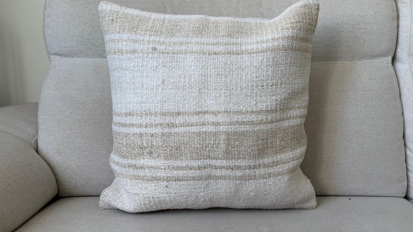 Hand woven Kilim cushion cover (50x50cm)