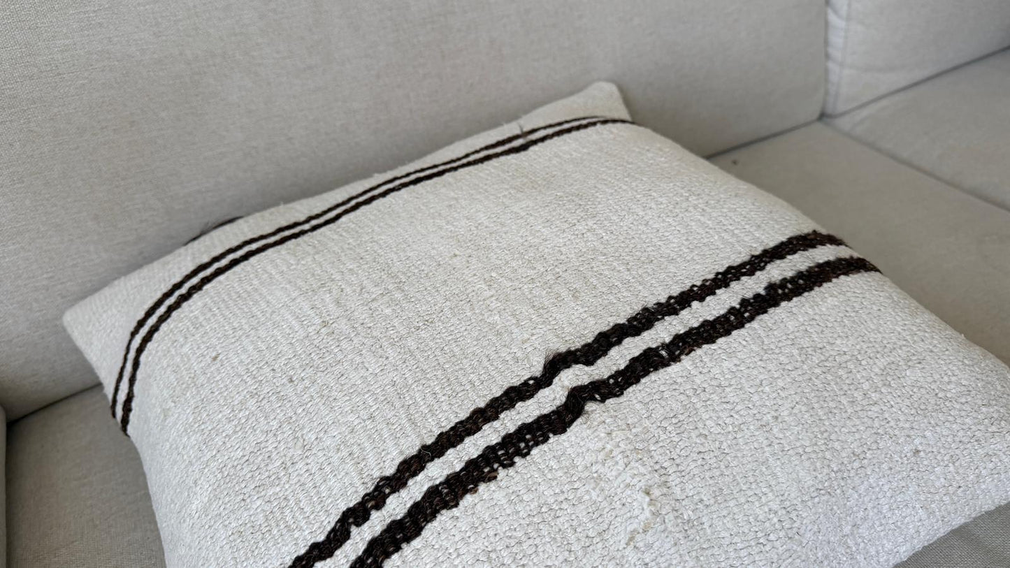 Hand woven Kilim cushion cover (50x50cm)