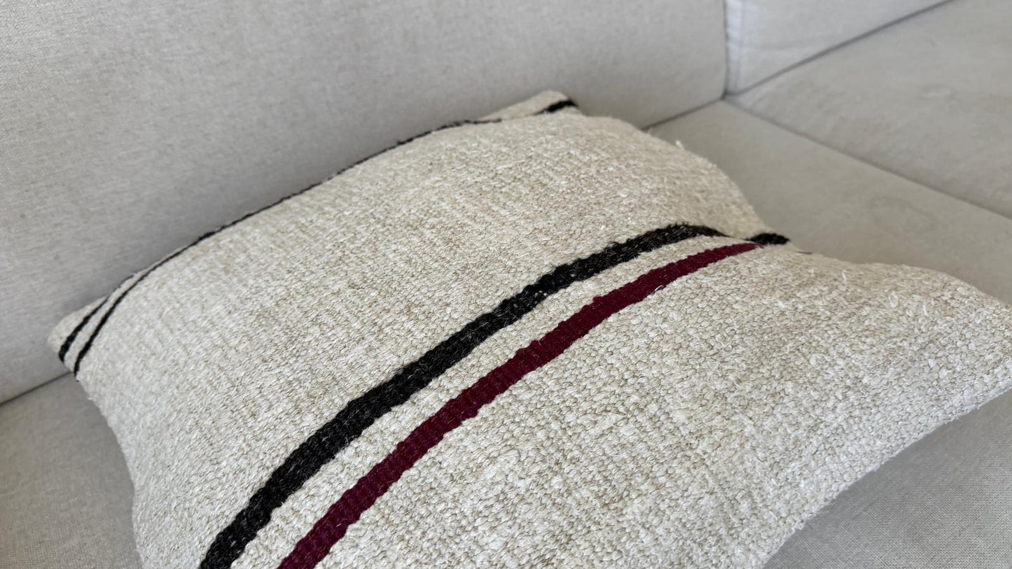 Hand woven Kilim cushion cover (50x50cm)