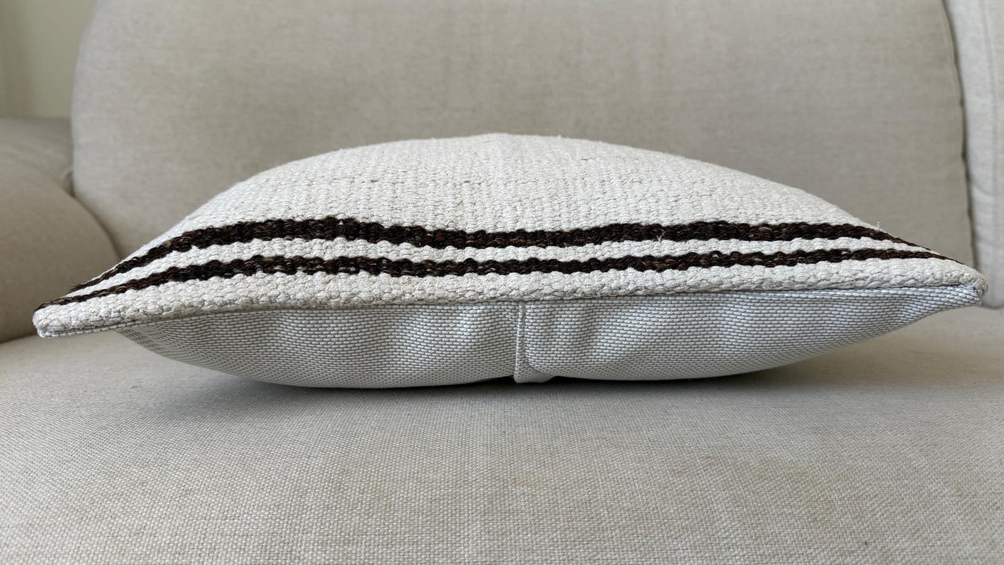 Hand woven Kilim cushion cover (40x40cm)