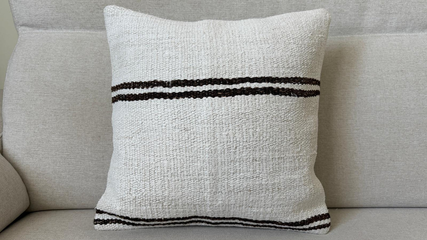 Hand woven Kilim cushion cover (40x40cm)