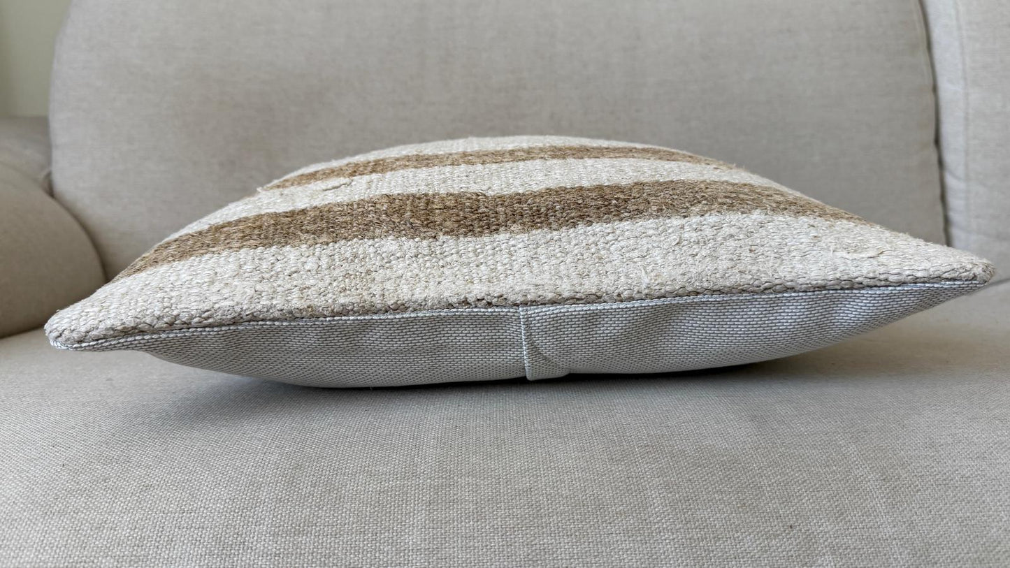 Hand woven Kilim cushion cover (40x40cm)