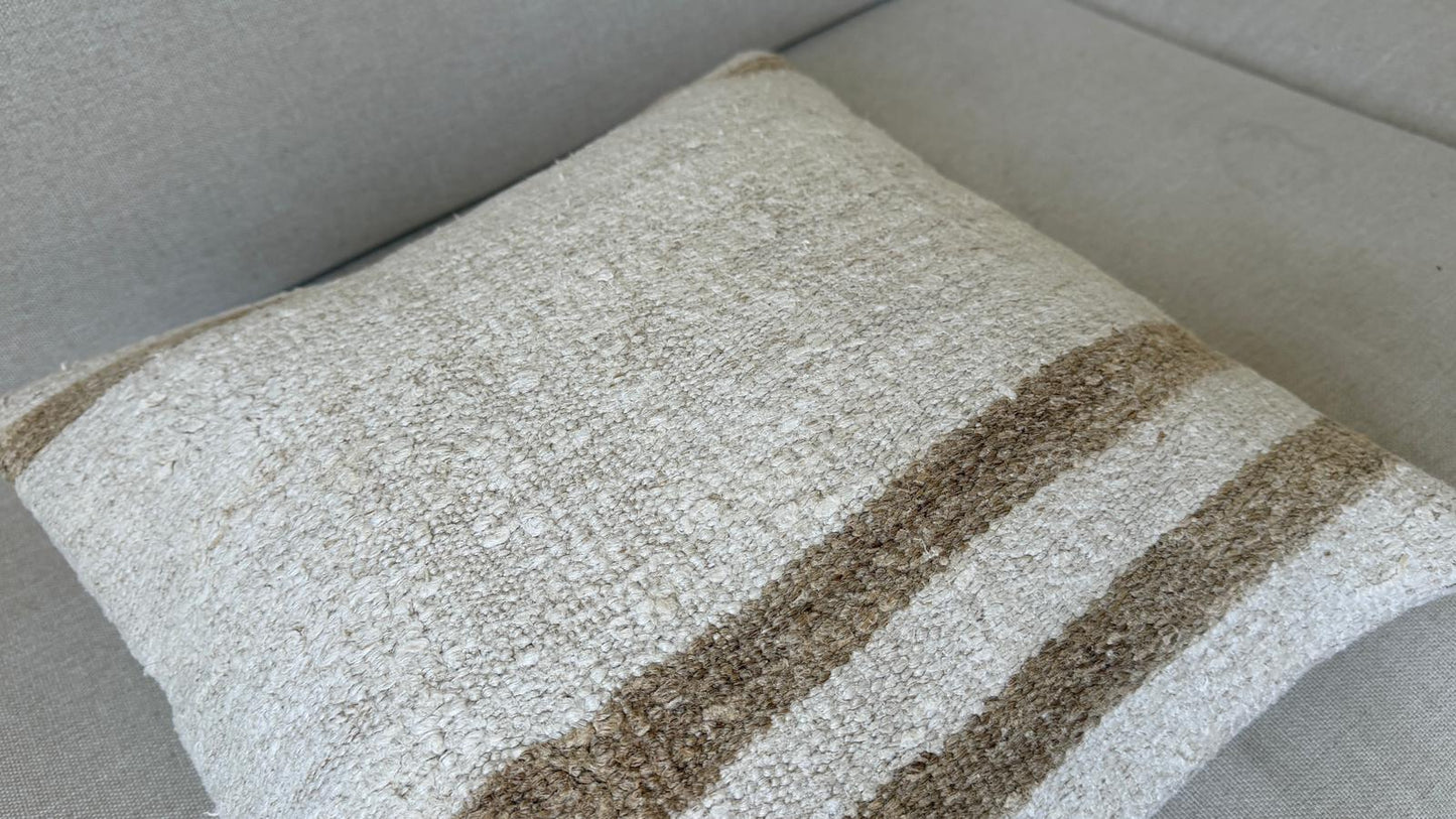 Hand woven Kilim cushion cover (40x40cm)