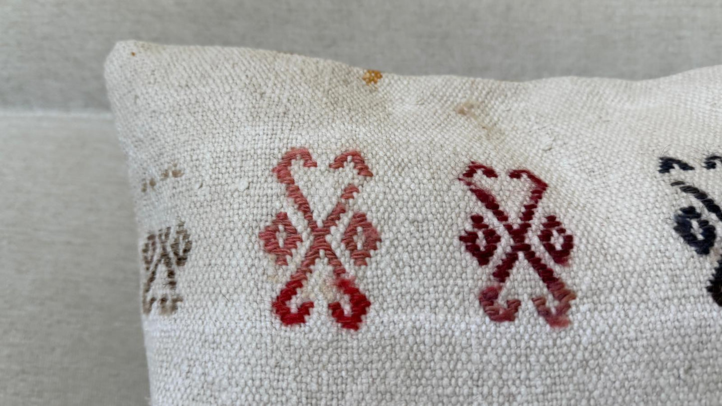Hand woven Kilim cushion cover (40x40cm)
