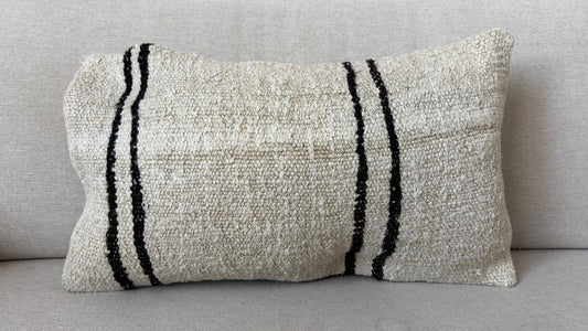 Hamp Hand woven Kilim cushion cover (50x30cm)