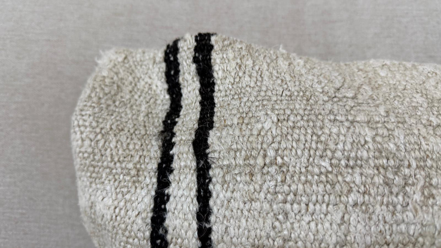 Hamp Hand woven Kilim cushion cover (50x30cm)