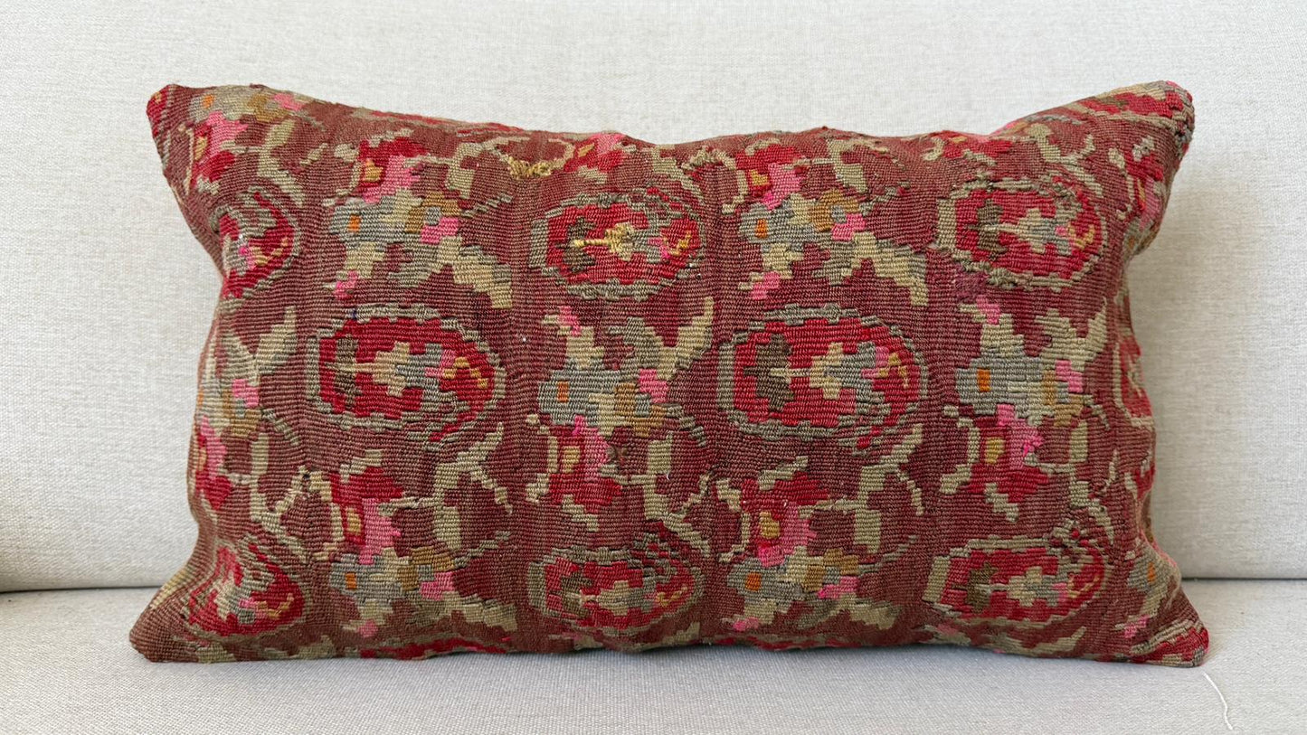 Hamp Hand woven Kilim cushion cover (50x30cm)
