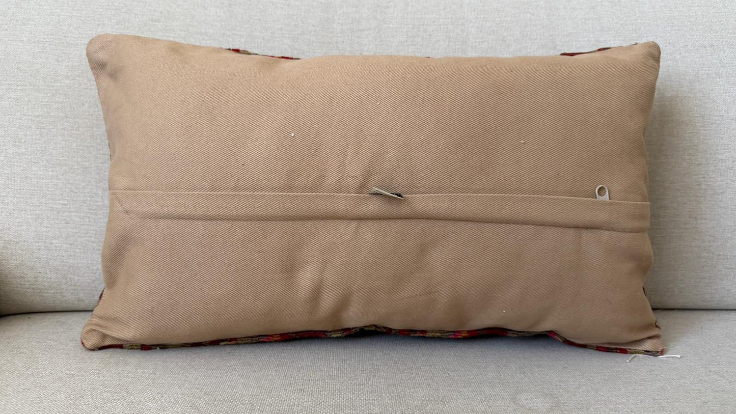 Hamp Hand woven Kilim cushion cover (50x30cm)