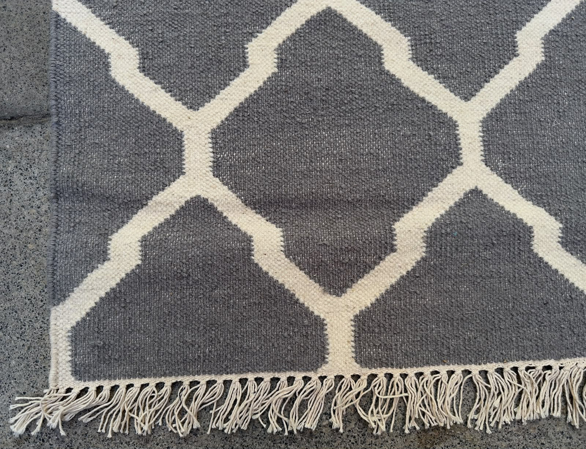 Moroccon berber kilim 400 x 300cm