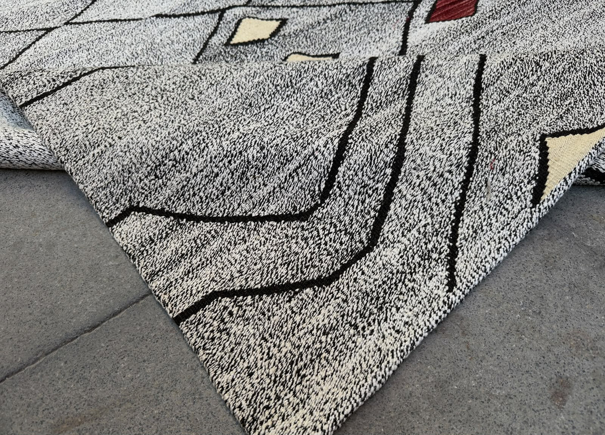 Moroccon berber kilim 400 x 292cm