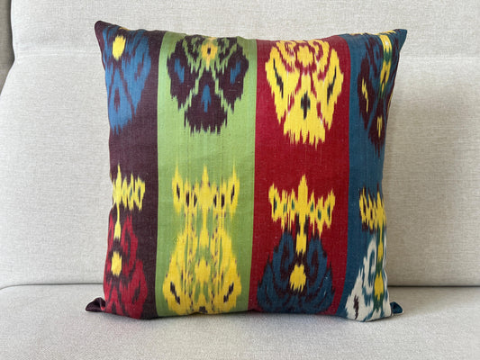 Ikat Velvet silk cushion 40x40cm.