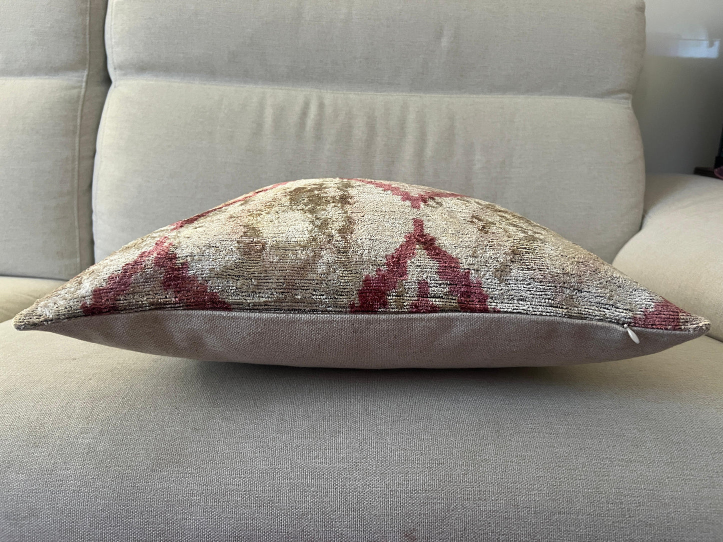 Ikat Velvet silk cushion 50x50cm.