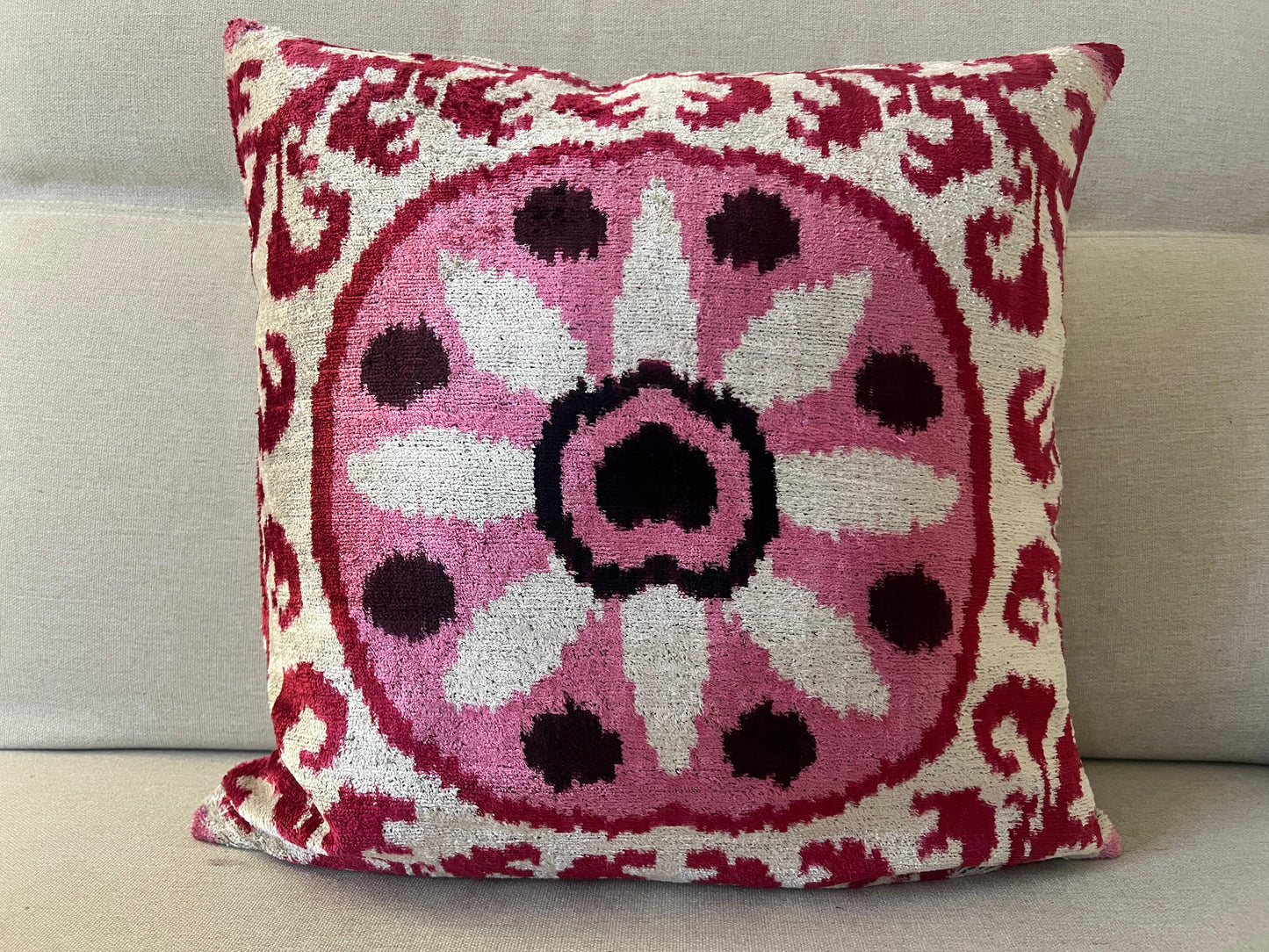 Ikat Velvet silk cushion 50x50cm.