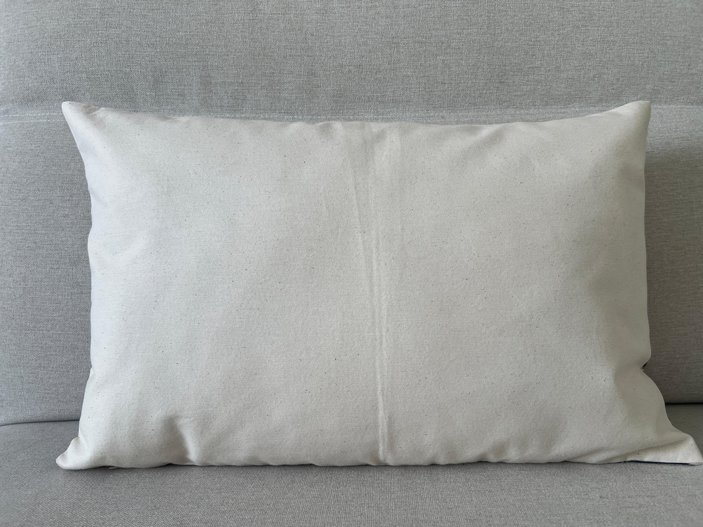 Ikat Silk cushion Hand made (40x60cm)