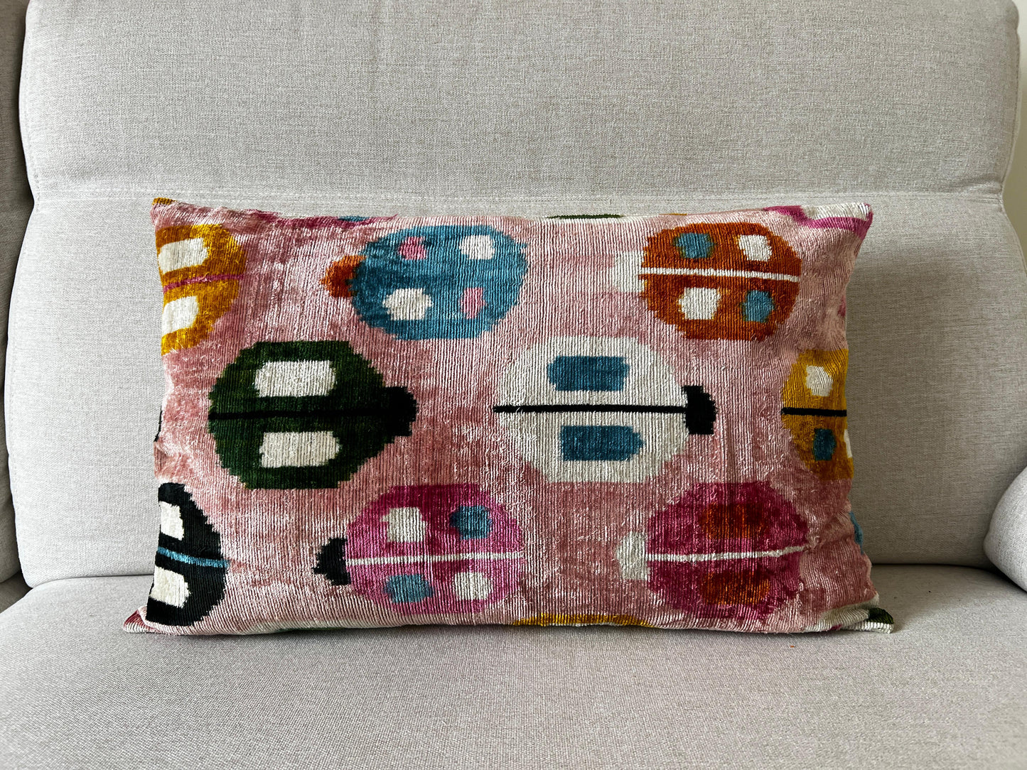 Ikat velvet cushion Hand made (40x60cm)