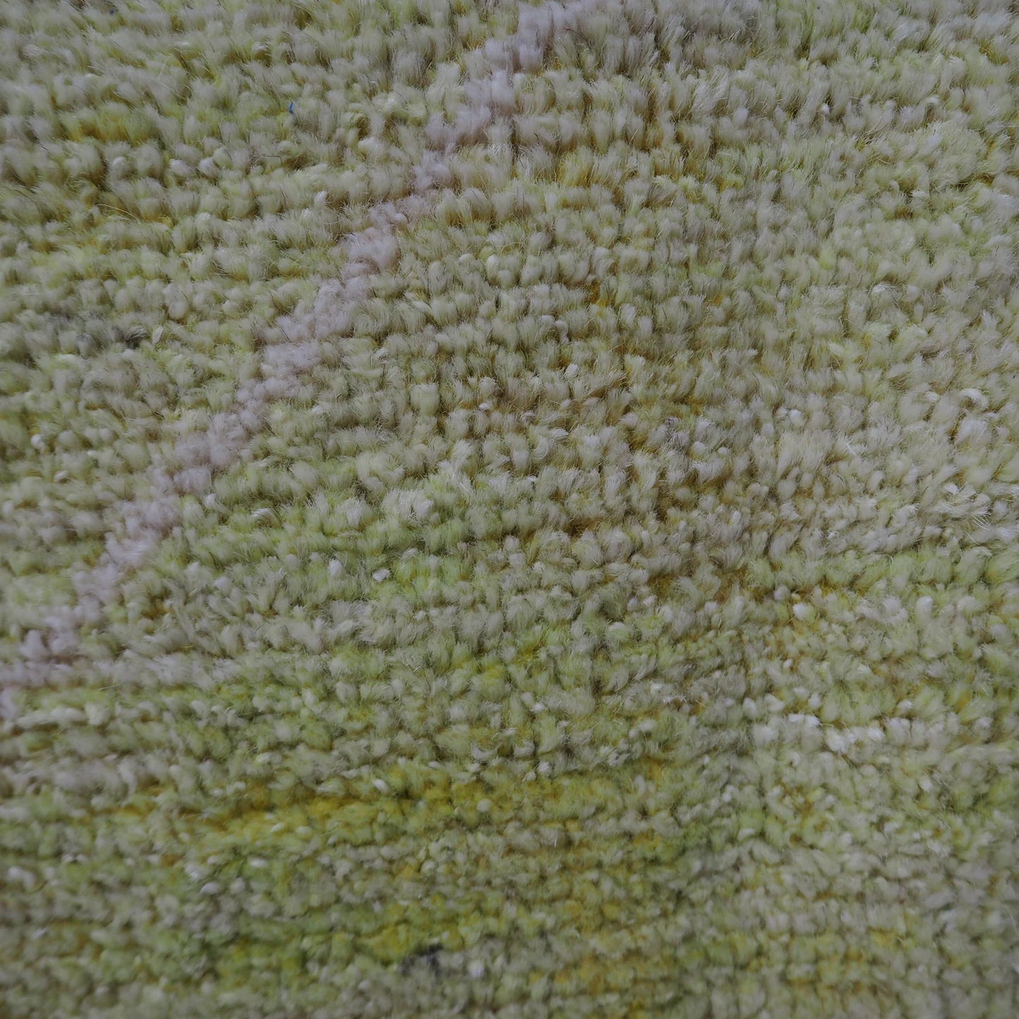 Contemporary Moroccan berber rug