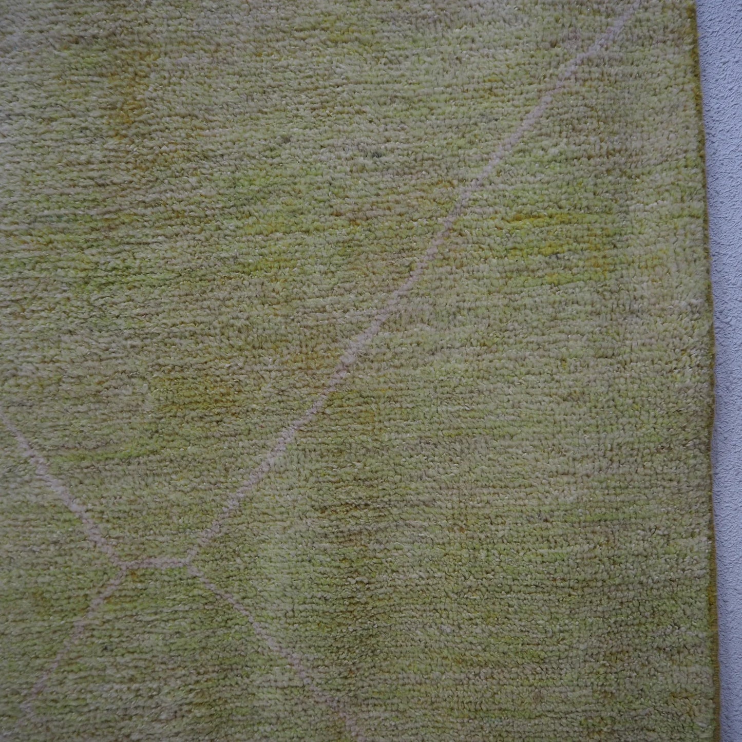 Contemporary Moroccan berber rug