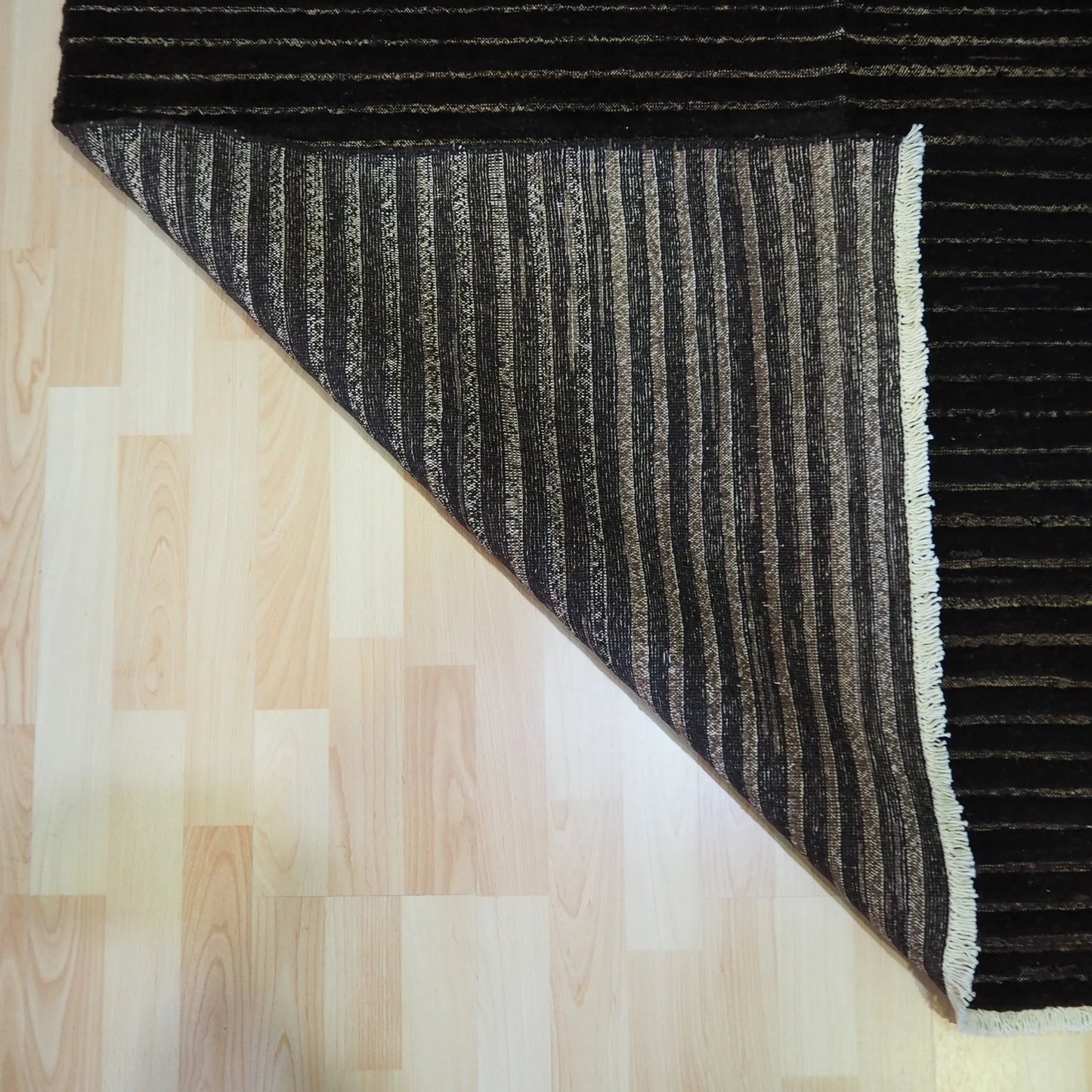 Stunning barjasta Rug