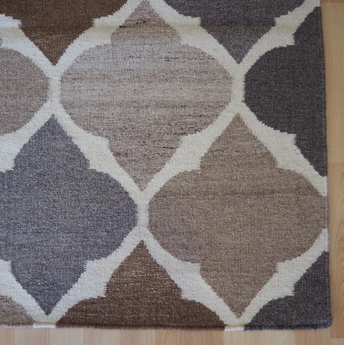 Ikat design KIlim