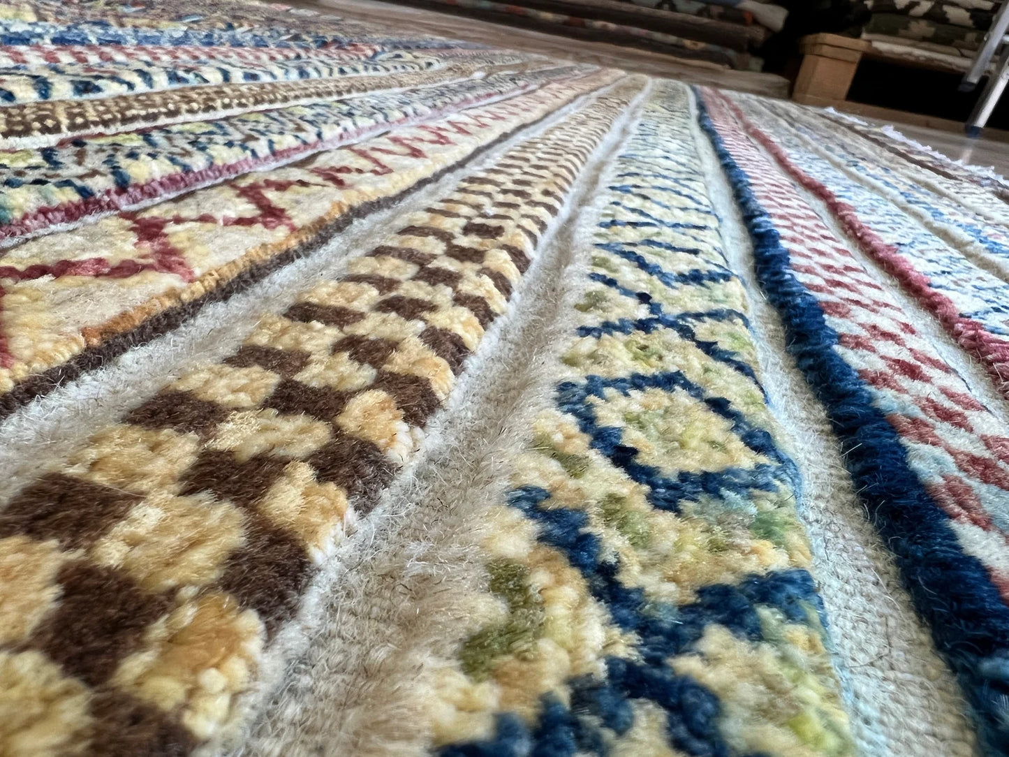 Contemporary design rug