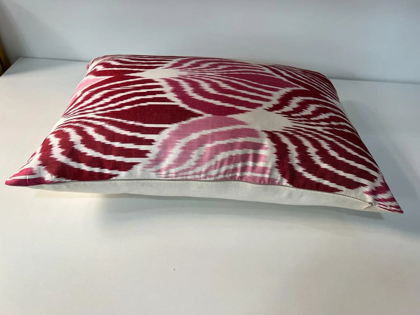 Ikat silk cushion Hand made (40x60cm)