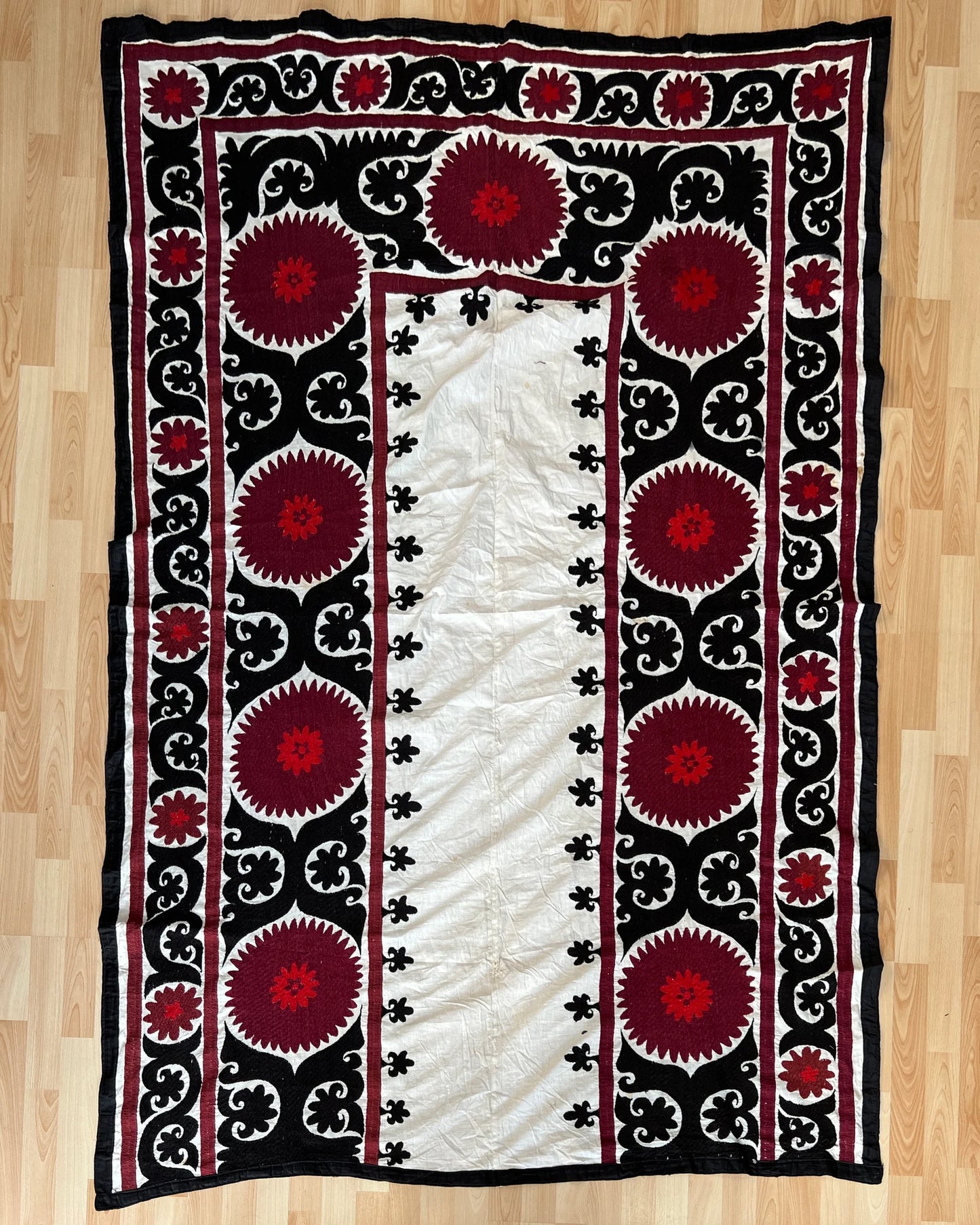 Vintage Samarkand Suzani