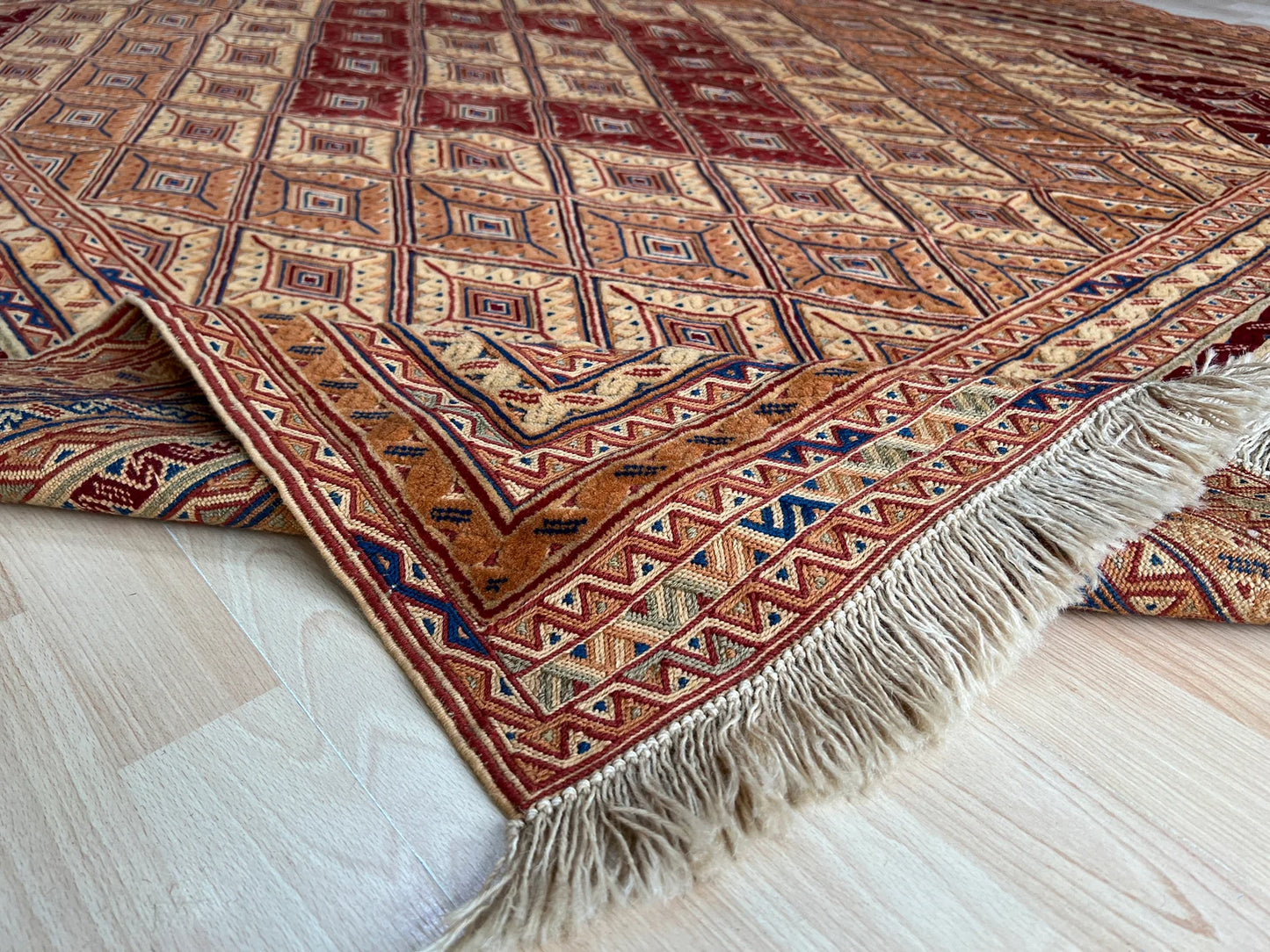 Mushwani Kilim.