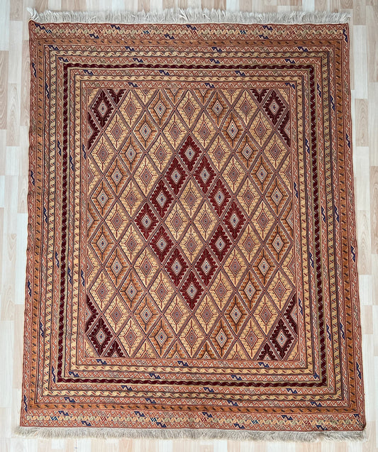 Mushwani Kilim.
