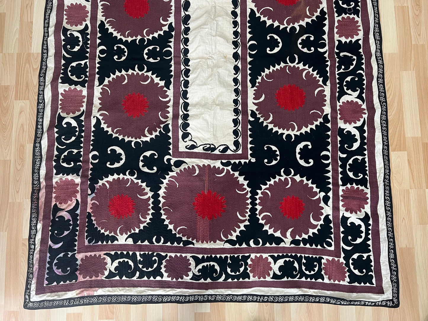Vintage Samarkand Suzani
