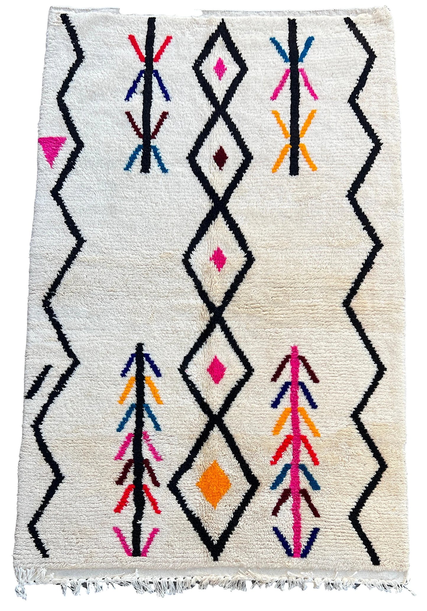 Contemporary Moroccan berber rug
