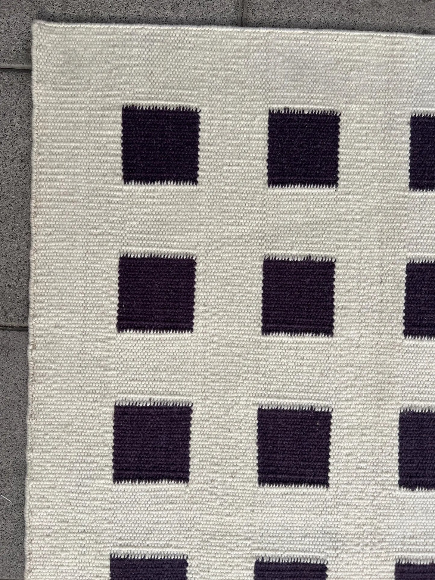 Contemporary Design kilim.
