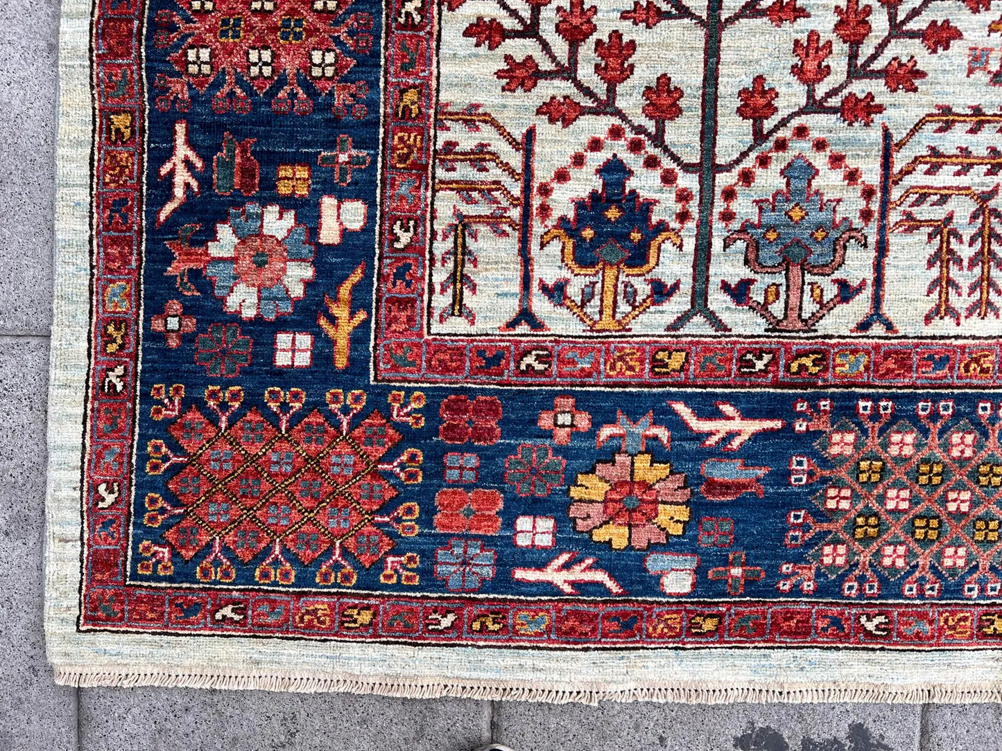 Oriental Hand knotted Rug